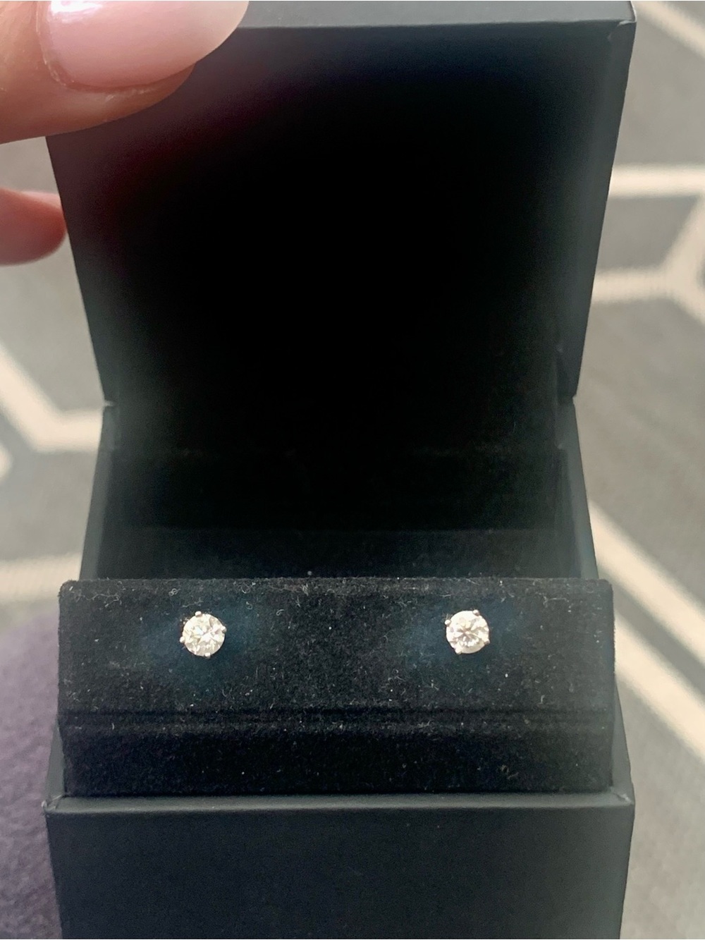 Round Natural Diamond Studs in 14 K White Gold